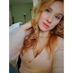 Julia Gramm Photo 6