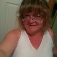 Julie Warren Photo 16