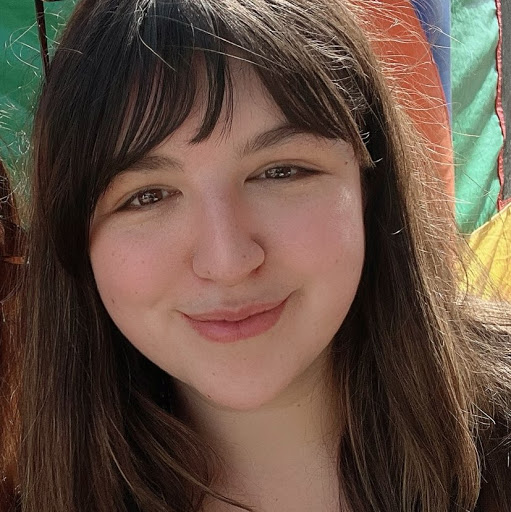 Kristen Moore Photo 34
