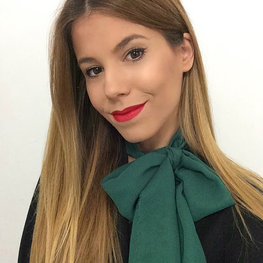 Esther Bautista Photo 23