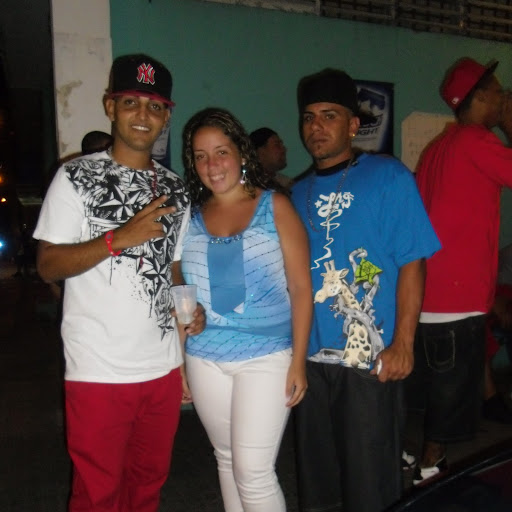 Melissa Lopez Photo 30