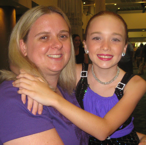 Jamie Perry Photo 20