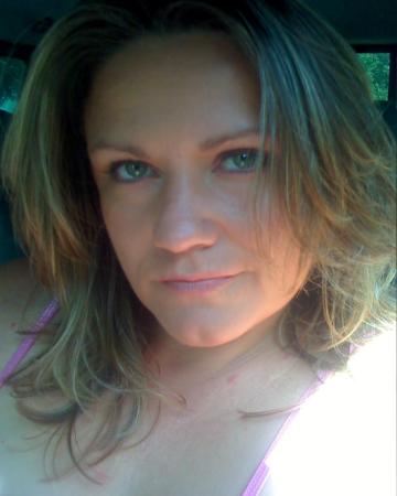 Kimberly Brewer Photo 15