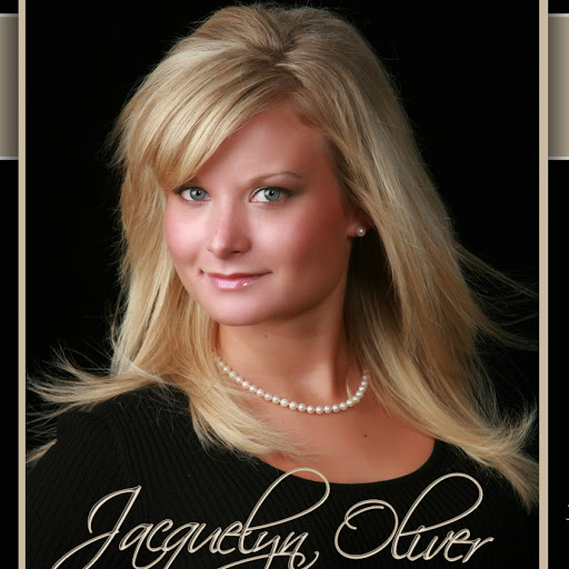 Jacquelyn Oliver Photo 21