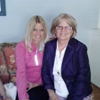 Julie Goodin Photo 9