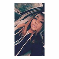 Maya Thompson Photo 16