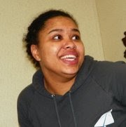 Katie Naylor Photo 7