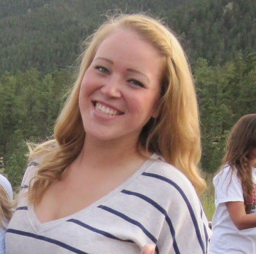 Brooke Robinson Photo 24