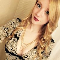 Emily Sommer Photo 32