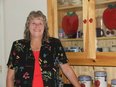 Beth Williams Photo 17