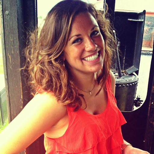 Rebekah Jackson Photo 30