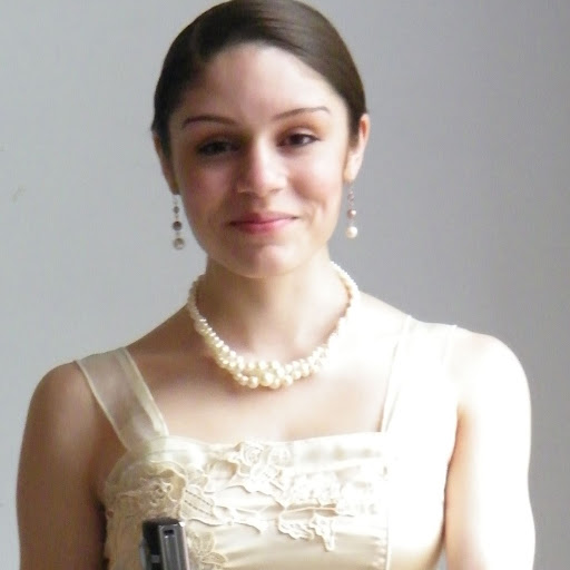 Katherine Lang Photo 26
