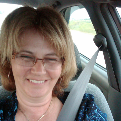 Christine Hynes Photo 26
