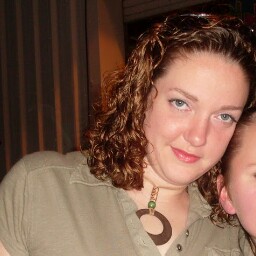 Sarah Schultz Photo 30