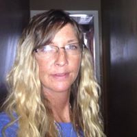 Jennifer Salisbury Photo 19