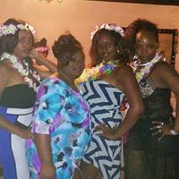 Sheryl Howard Photo 36