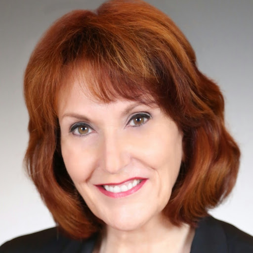 Laura Irwin Photo 34