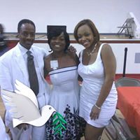Carlisa Robinson Photo 1