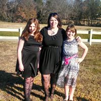 Julie Bates Photo 20