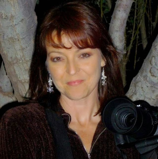 Michelle Gee Photo 25