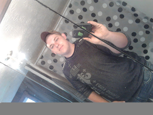 Dusty Lee Photo 37