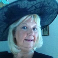 Lesley Fox Photo 11