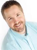 Aaron Anderson Photo 9