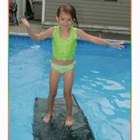 Kelly Blanton Photo 9