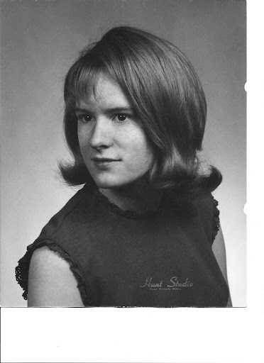 Diane Powell Photo 29