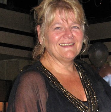 Carole Thompson Photo 23