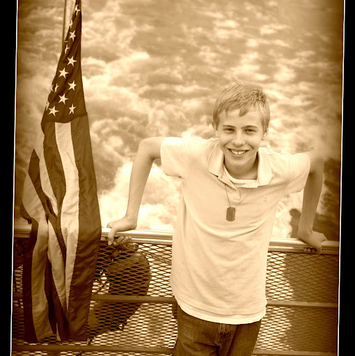 James Hendricks Photo 8