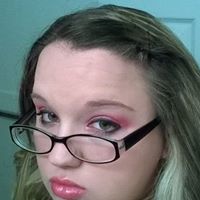 Hannah Vance Photo 23