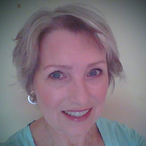 Debra Wolfe Photo 16