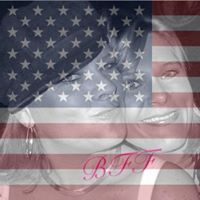 Renee Kelley Photo 8