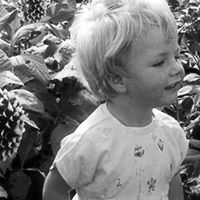 Teri Stone Photo 22