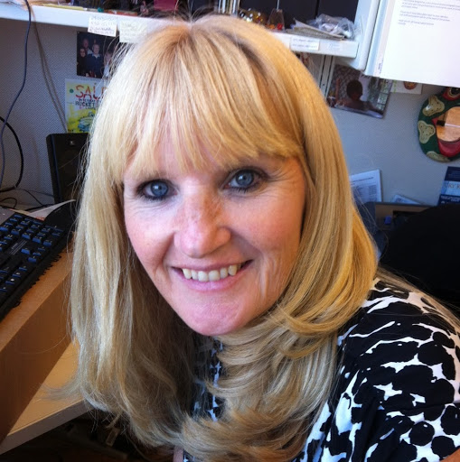 Kathryn Lynch Photo 20