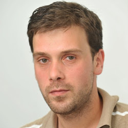 Ronald Savage Photo 14