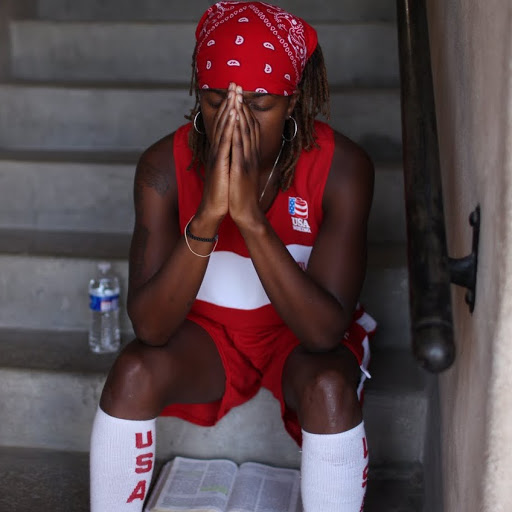 Tiara Brown Photo 10