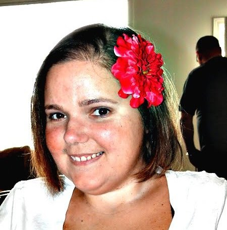 Kelly Hayes Photo 38