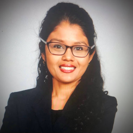 Cynthia Abraham Photo 16