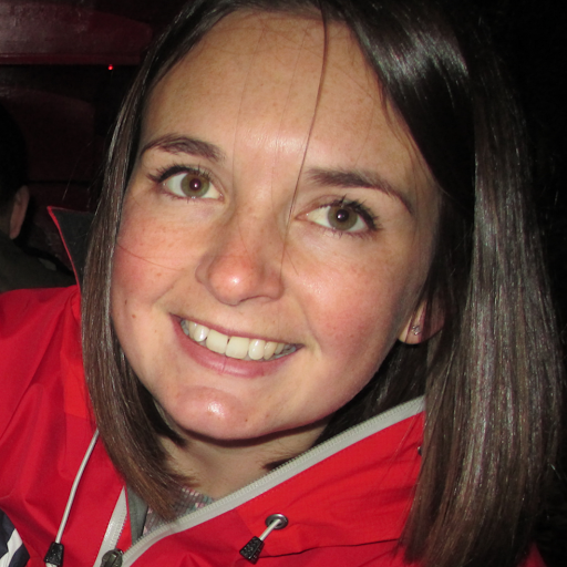 Sarah Switzer Photo 20