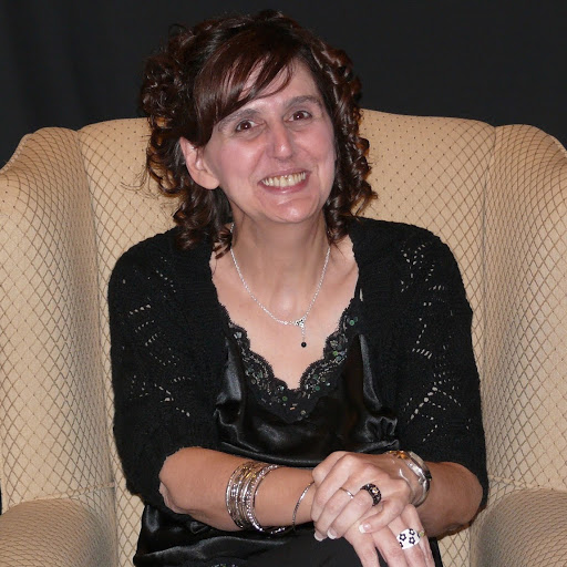 Sandra Pilon Photo 14