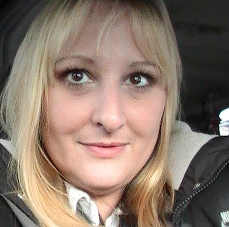 Teri Scott Photo 9