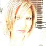 Robyn Hutchinson Photo 16