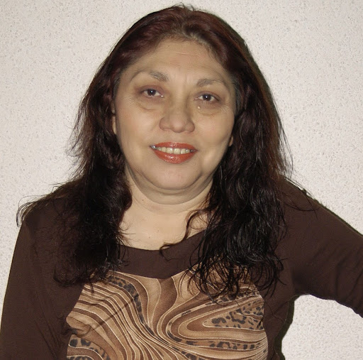 Estela Sandoval Photo 9