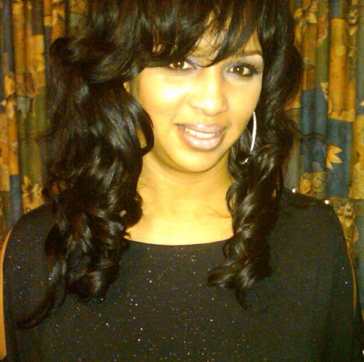 Nicole Booker Photo 5