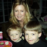 Debbie Peck Photo 29