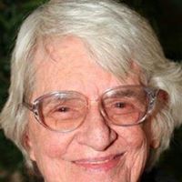 Elizabeth Floyd Photo 29