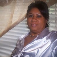 Loretta Robinson Photo 38