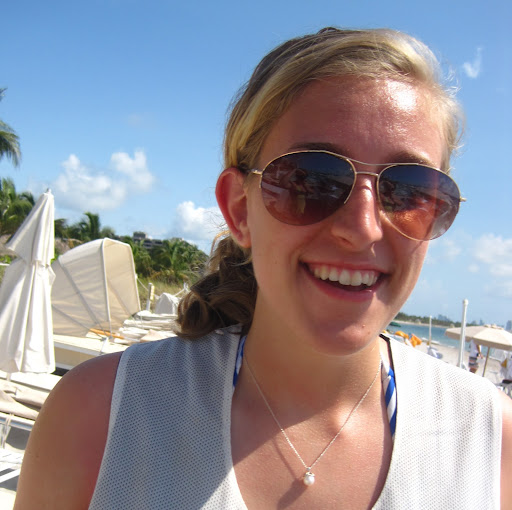 Katie Howe Photo 14